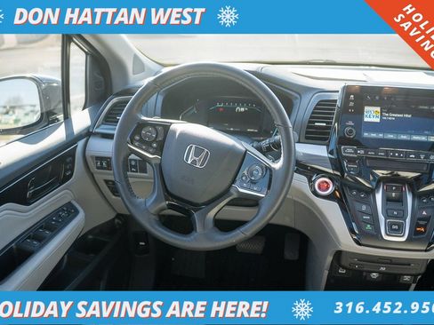 Used 2023 Honda Odyssey Elite image 5