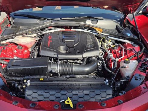 Used 2018 Alfa Romeo Giulia Ti Sport w/ Quick Order Package 22U Sport image 15