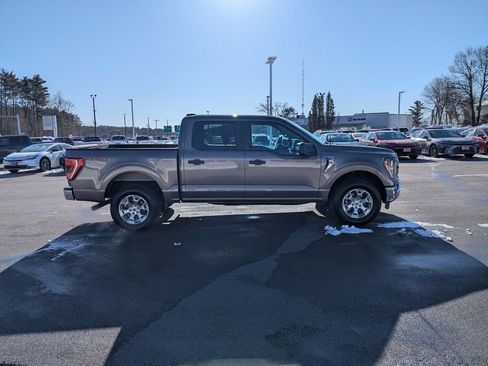 Used 2023 Ford F150 XLT image 7
