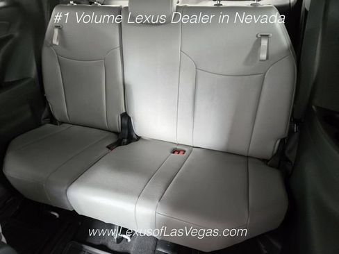 Used 2026 Toyota Sienna XLE FWD image 16