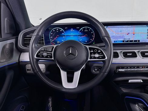 Used 2022 Mercedes-Benz GLE 350 4MATIC image 4