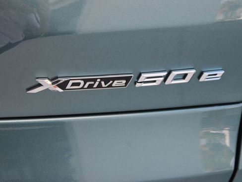 New 2026 BMW X5 xDrive50e image 22