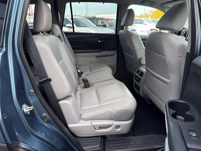 Used 2017 Honda Pilot Touring image 20