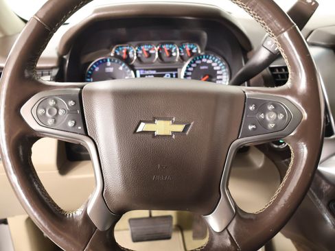 Used 2018 Chevrolet Tahoe LT image 4