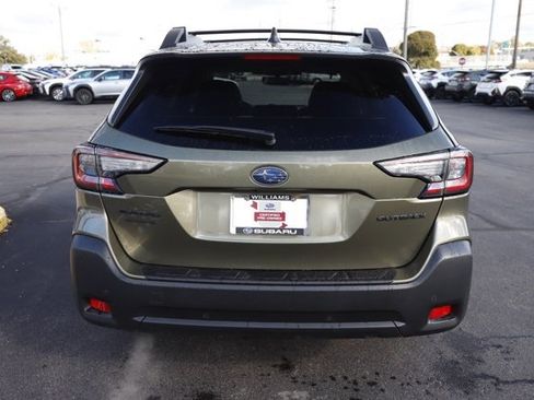 Certified 2025 Subaru Outback Onyx Edition image 6