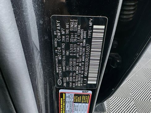 Used 2024 Genesis GV80 2.5T image 12