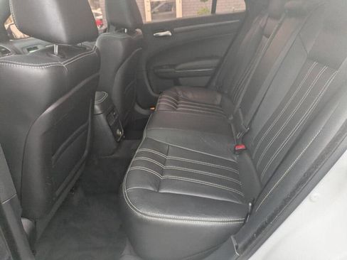 Used 2014 Chrysler 300 S image 11