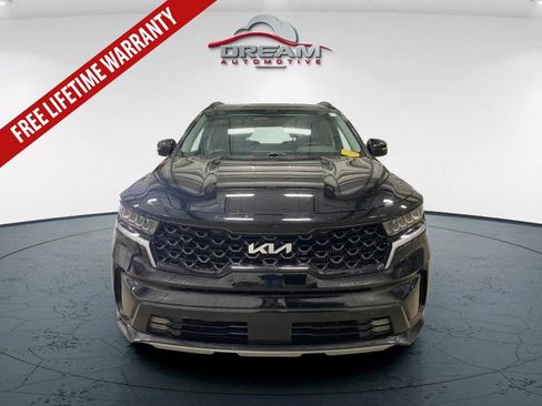 Used 2023 Kia Sorento EX w/ Panoramic Sunroof Package FWD image 3