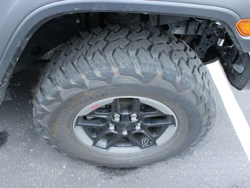 Used 2019 Jeep Wrangler Unlimited Rubicon AWD/4WD image 4