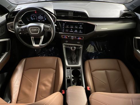 Used 2024 Audi Q3 2.0T Premium image 21