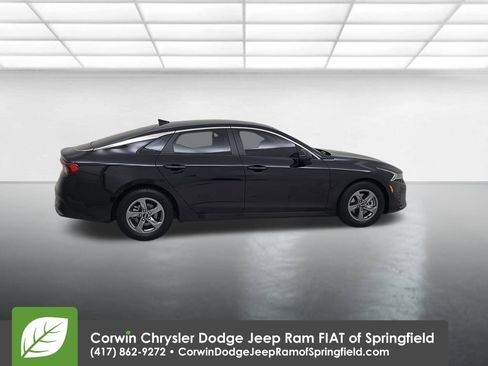 Used 2021 Kia K5 LXS image 16