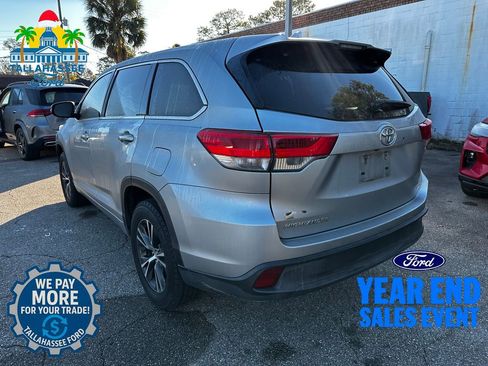 Used 2018 Toyota Highlander Plus image 3