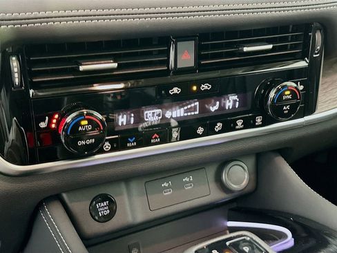 New 2026 Nissan Rogue Platinum w/ Platinum Premium Package image 22