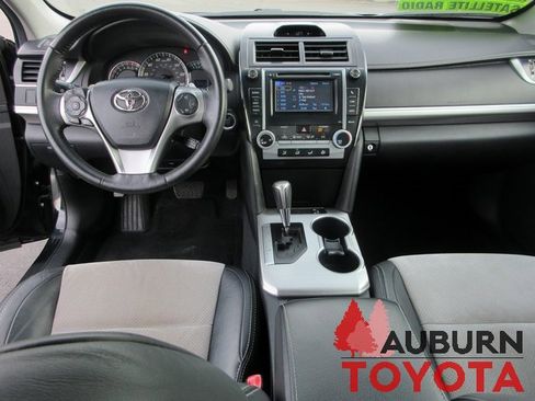 Used 2012 Toyota Camry SE image 8
