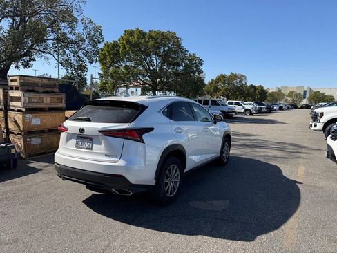 Used 2018 Lexus NX 300 image 3