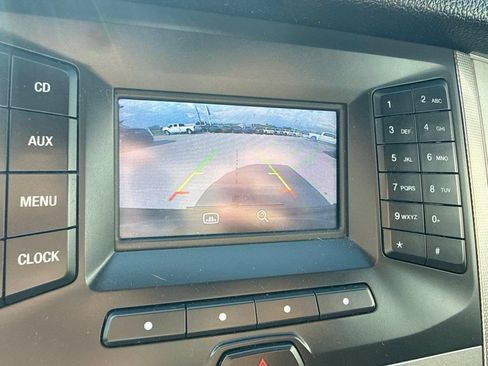 Used 2016 Ford Expedition XLT AWD/4WD image 8