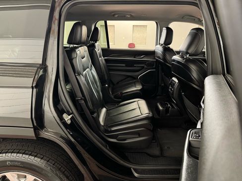 Used 2021 Jeep Grand Cherokee L Limited image 42