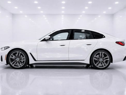 Used 2025 BMW 430i xDrive w/ Premium Package AWD/4WD image 2