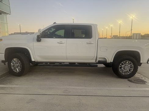 Used 2021 Chevrolet Silverado 2500 W/T w/ Gooseneck/5TH Wheel Package image 6