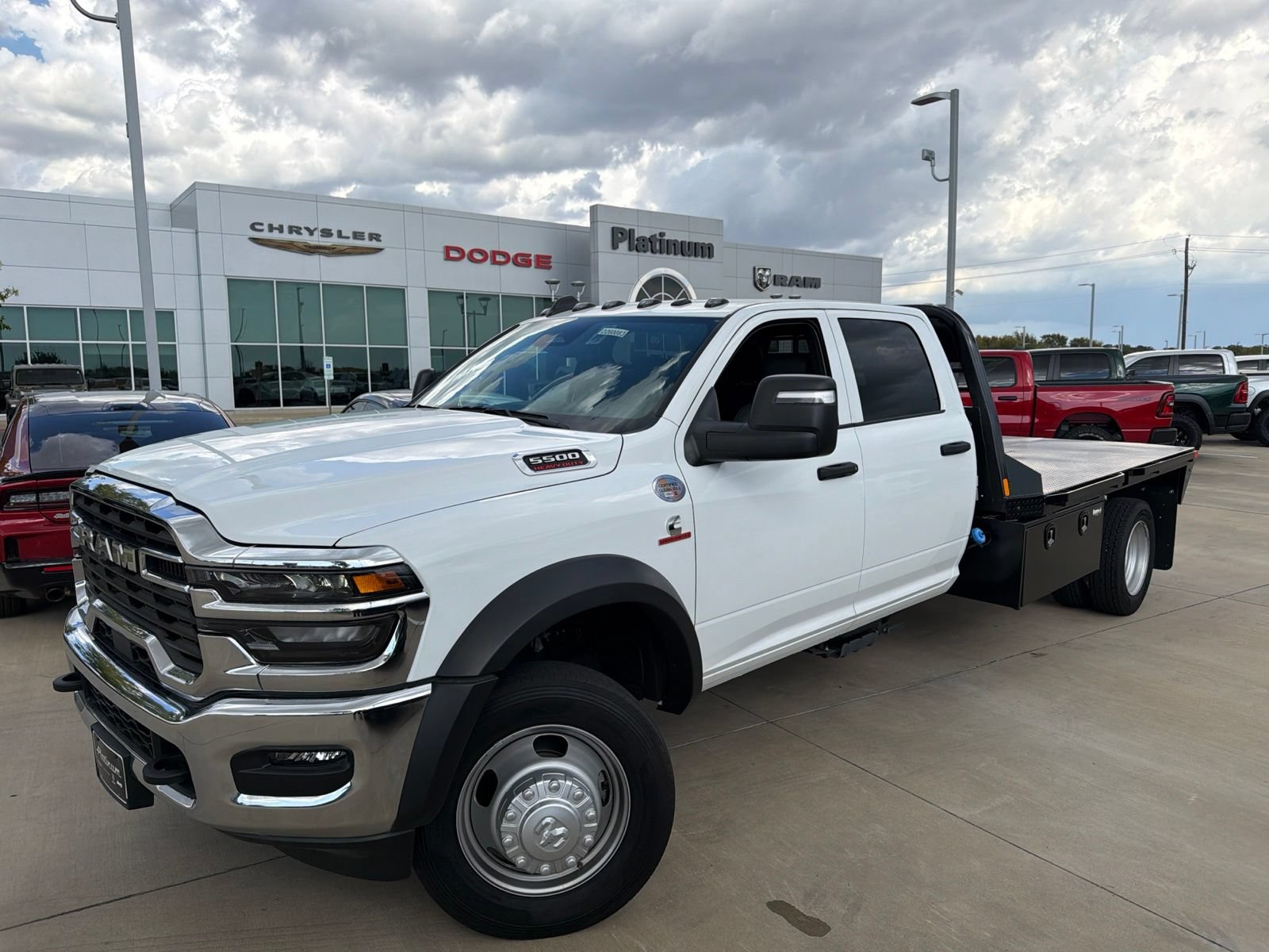 New 2026 RAM 5500 Tradesman w/ Chrome Appearance Group AWD/4WD 360° Tour