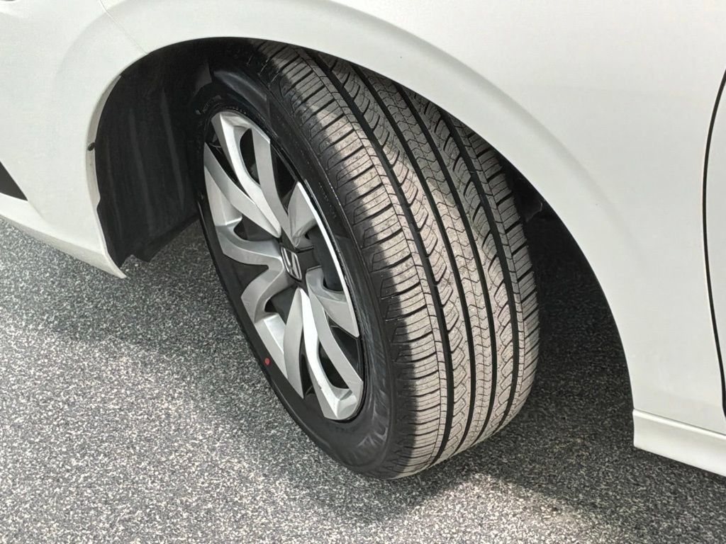 Used 2024 Honda Civic LX image 29