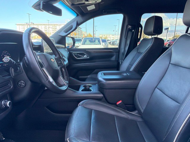 Used 2022 Chevrolet Suburban Premier AWD/4WD image 23