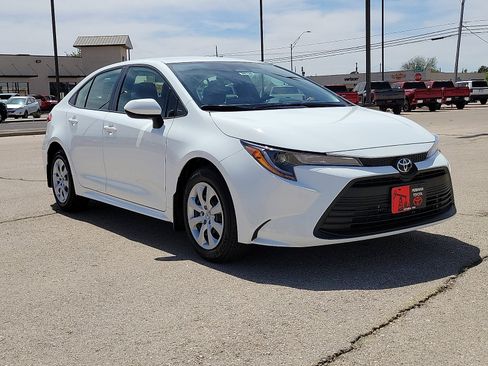 New 2026 Toyota Corolla LE image 6