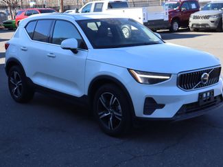 Used 2025 Volvo XC40 B5 Core video 2