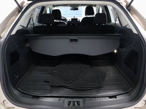 Certified 2021 Ford Edge SE image 13