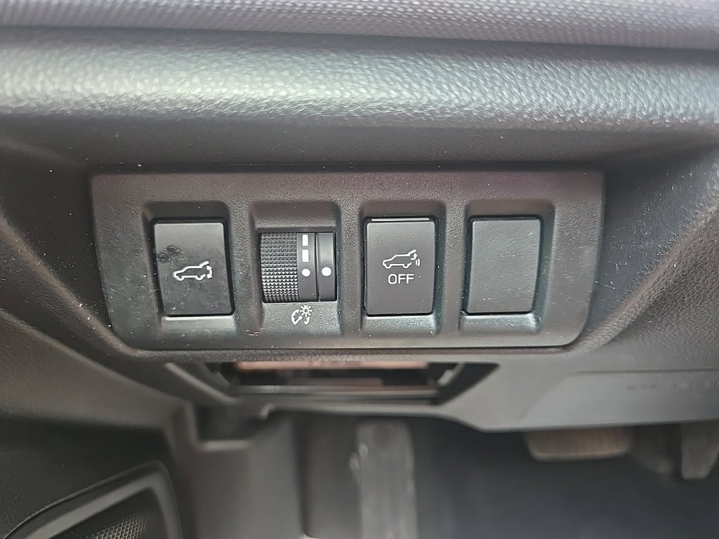 Used 2023 Subaru Outback Premium AWD/4WD image 49