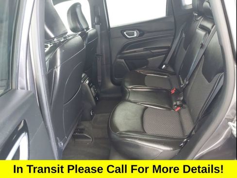Used 2023 Jeep Compass Latitude w/ Convenience Group AWD/4WD image 6