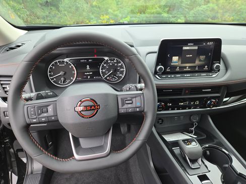 New 2026 Nissan Rogue Rock Creek image 12