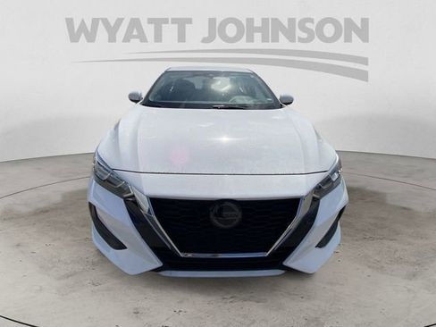 Used 2022 Nissan Sentra SV image 14