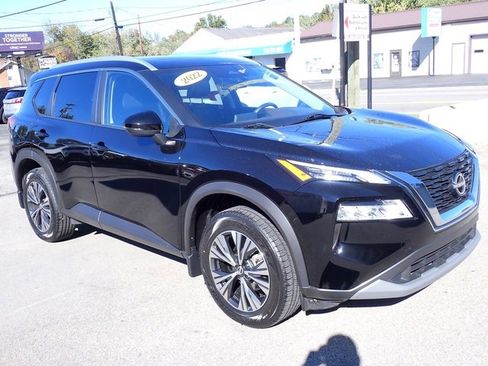 Used 2022 Nissan Rogue SV w/ SV Premium Package image 9