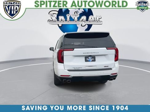 Used 2025 GMC Yukon XL Denali AWD/4WD image 8