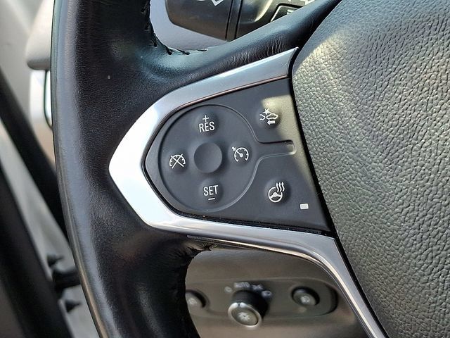 Used 2021 Chevrolet Traverse LT w/ LT Premium Package FWD image 21