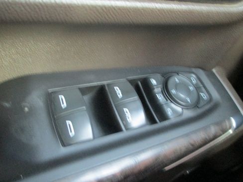 Used 2022 GMC Sierra 2500 Denali w/ Denali Ultimate Package image 27