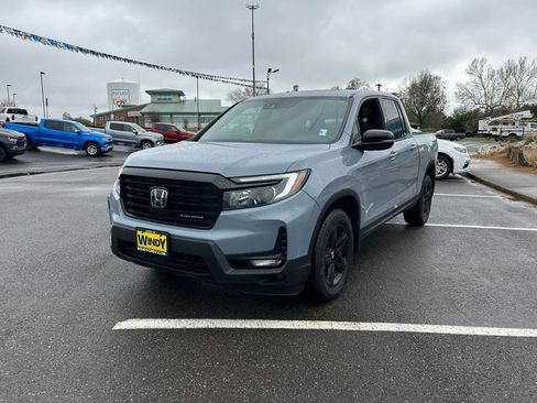 Used 2022 Honda Ridgeline Black Edition image 4