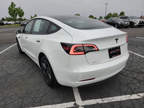 Used 2023 Tesla Model 3 Standard Range RWD image 15