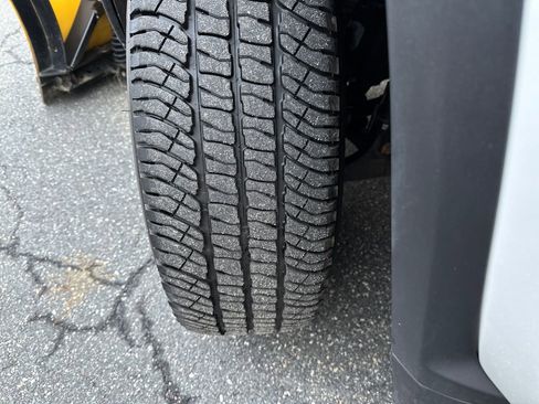 Used 2025 Chevrolet Silverado 3500 W/T w/ Snow Plow Prep/Camper Package image 20