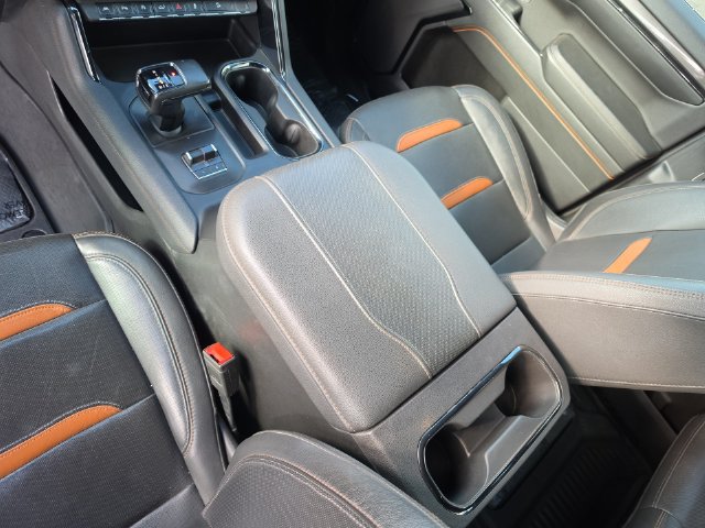 Used 2024 GMC Sierra 1500 AT4 w/ Technology Package AWD/4WD image 25