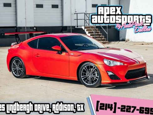 Used 2013 Scion FR-S image 1