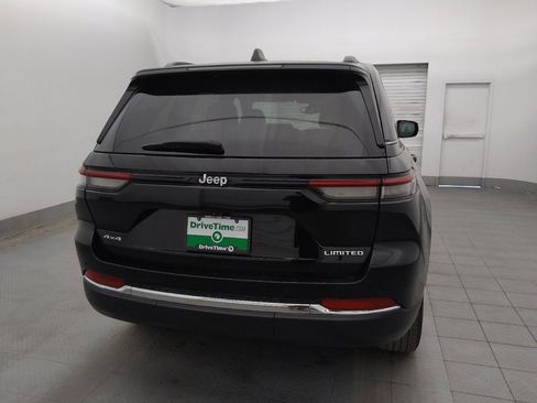 Used 2022 Jeep Grand Cherokee Limited AWD/4WD image 7