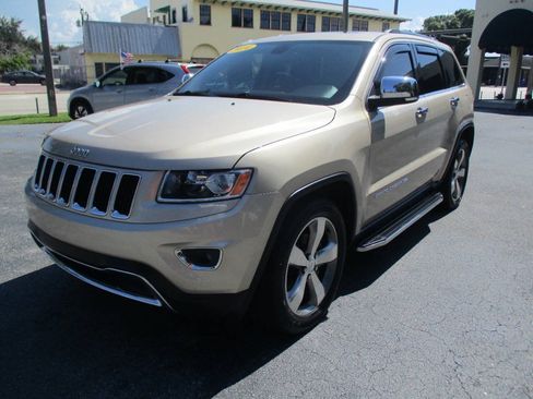 Used 2014 Jeep Grand Cherokee Limited RWD image 4