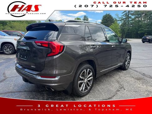 Used 2020 GMC Terrain Denali w/ Denali Premium Package AWD/4WD image 6