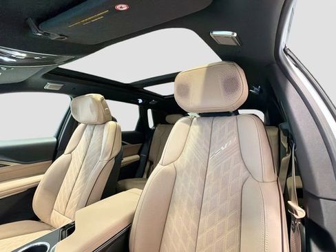 New 2026 Cadillac Lyriq V w/ LPO, Floor Liner Package image 20