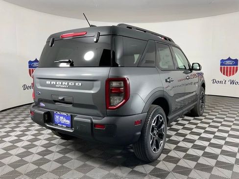 New 2025 Ford Bronco Sport Outer Banks image 3