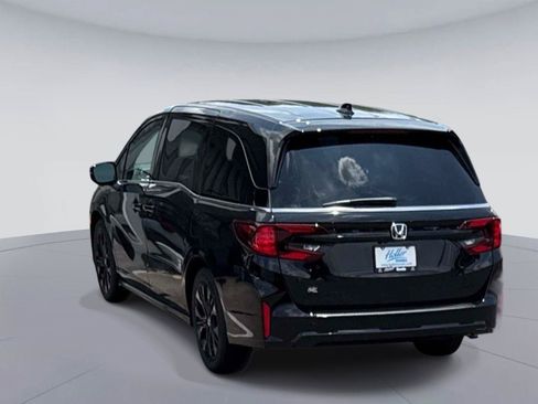 Certified 2025 MAZDA CX-50 AWD 2.5 S w/ Premium Package image 34
