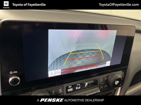 Certified 2024 Toyota Grand Highlander XLE image 31