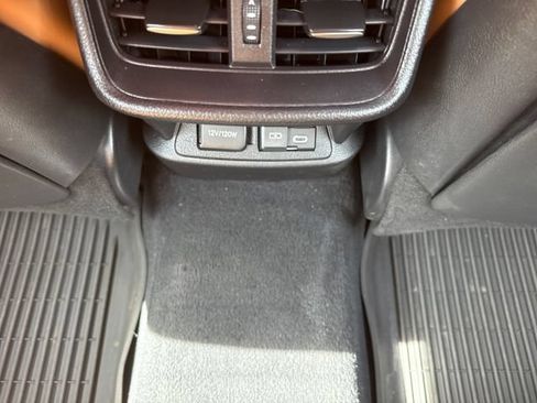 Used 2025 Lexus ES 300h w/ Premium Package FWD image 26
